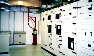 INSTALAÇÕES ELÉTRICAS